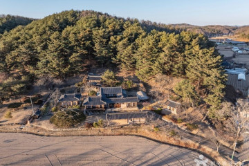 안동 진성이씨 종택 (안동주하동경류정종택) 여행 추천 - 메고지고