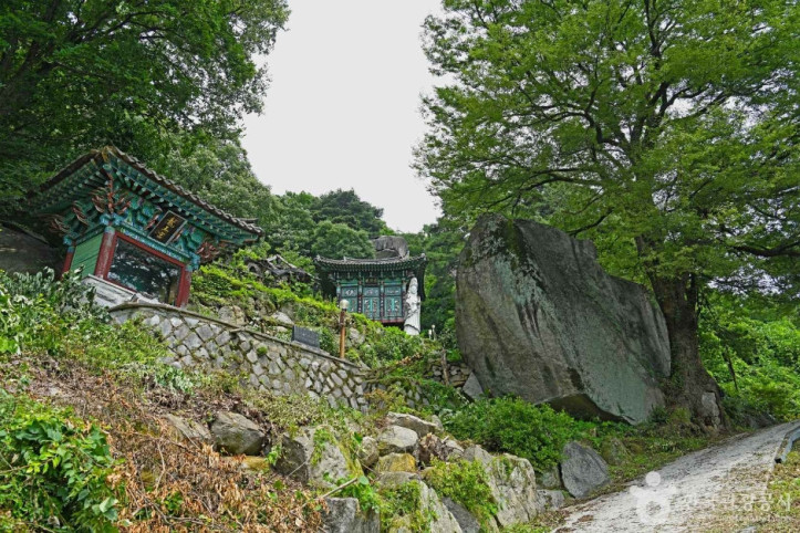 백운사(괴산) 여행 추천 - 메고지고