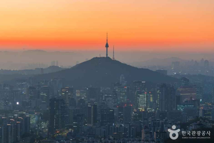 무악산 동봉수대 터 여행 추천 - 메고지고