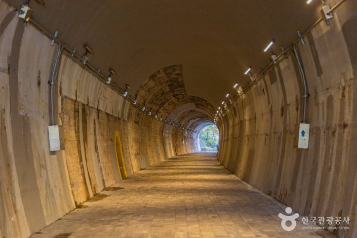 노암터널 여행 추천 - 메고지고