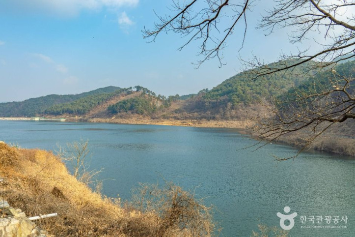 방곡마을 여행 추천 - 메고지고