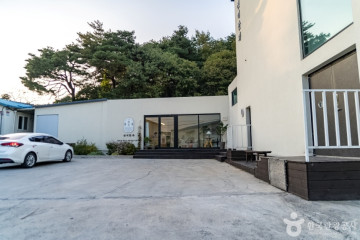 뒷뜨루관광농원 여행 추천 - 메고지고