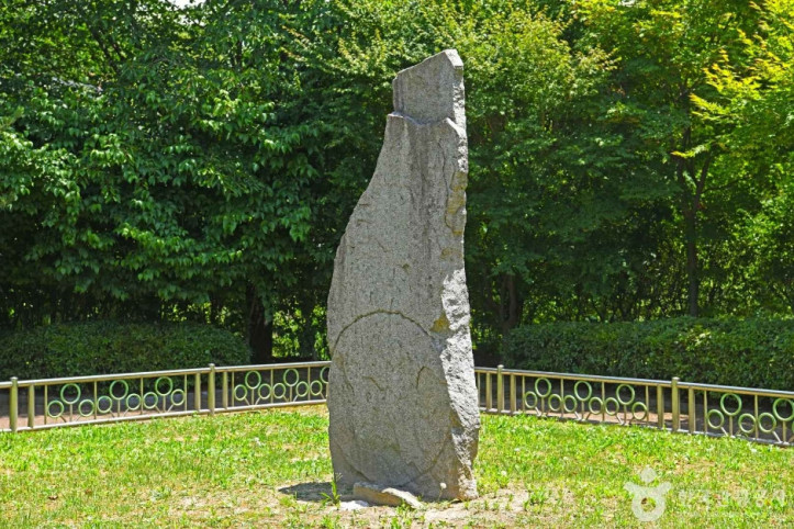옥천 석탄리 선돌 여행 추천 - 메고지고