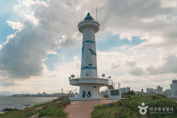 슬도등대 여행 추천 - 메고지고
