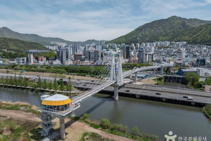 금빛노을브릿지 여행 추천 - 메고지고