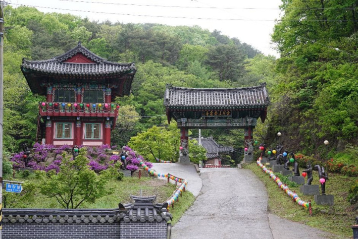 골굴사(경주) 여행 추천 - 메고지고
