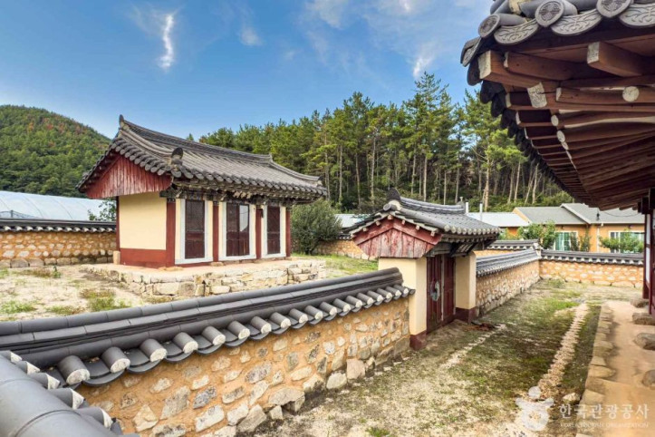 직천서원 여행 추천 - 메고지고