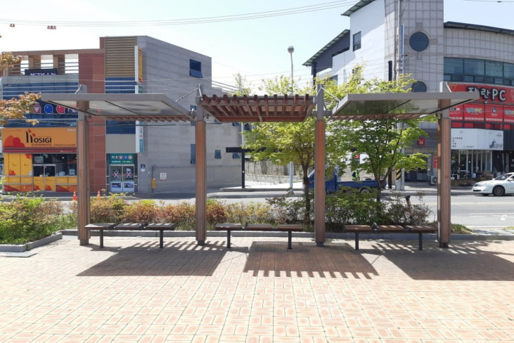 구미역 후면광장 여행 추천 - 메고지고