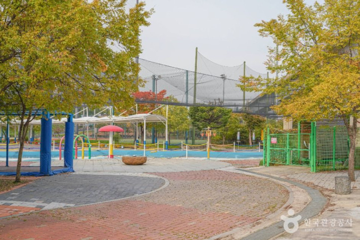 살곶이체육공원 여행 추천 - 메고지고
