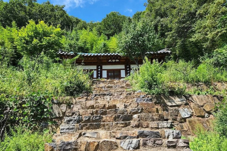 천성암(경산) 여행 추천 - 메고지고