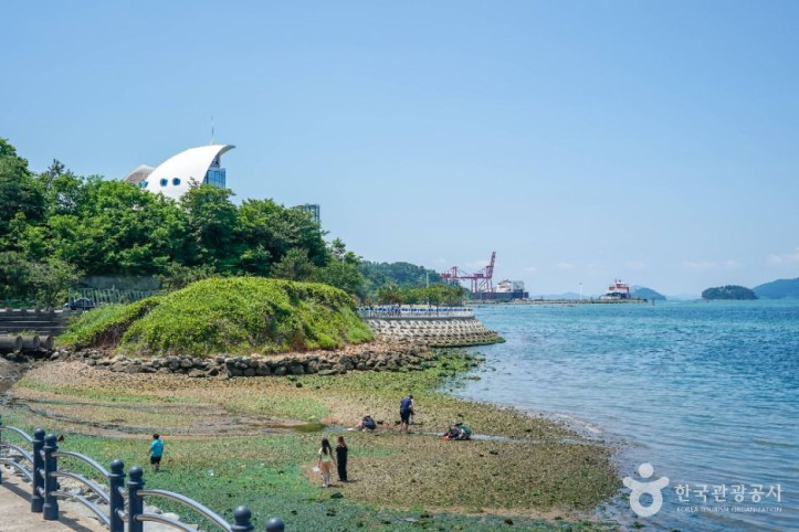 진해해안도로 여행 추천 - 메고지고