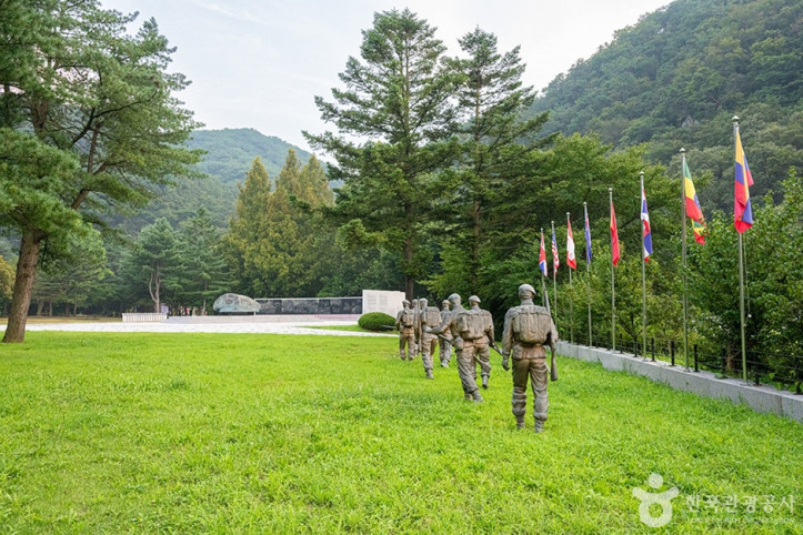 영국군 설마리전투 추모공원 여행 추천 - 메고지고