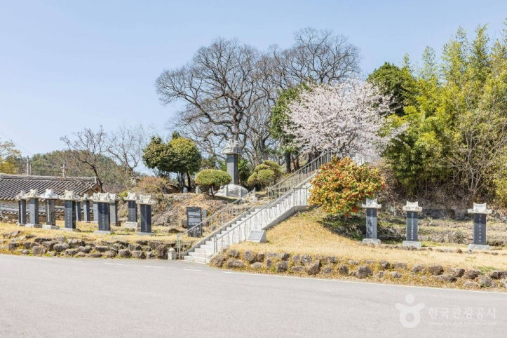 충무사(순천) 여행 추천 - 메고지고
