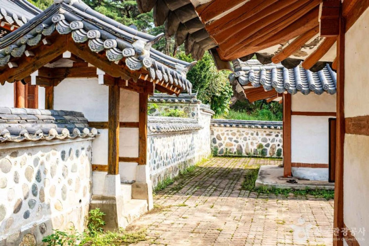 완담서원 여행 추천 - 메고지고