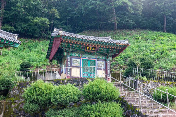 초암사(영주) 여행 추천 - 메고지고