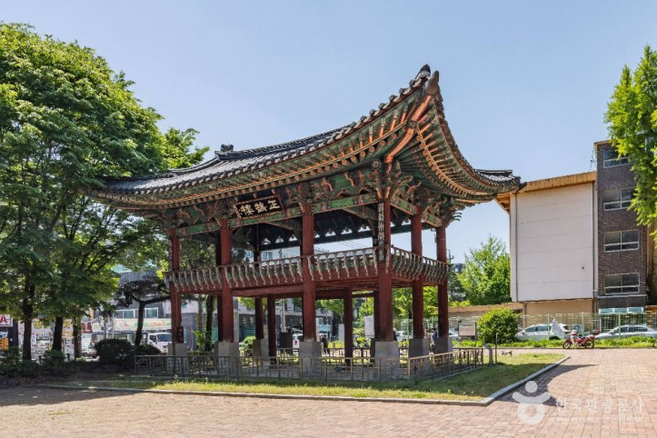 청주 충청도병마절도사영문 여행 추천 - 메고지고