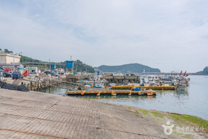 나로도항 여행 추천 - 메고지고
