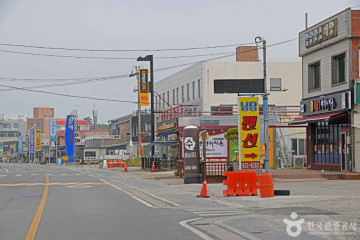 남당항 해양분수공원 여행 추천 - 메고지고