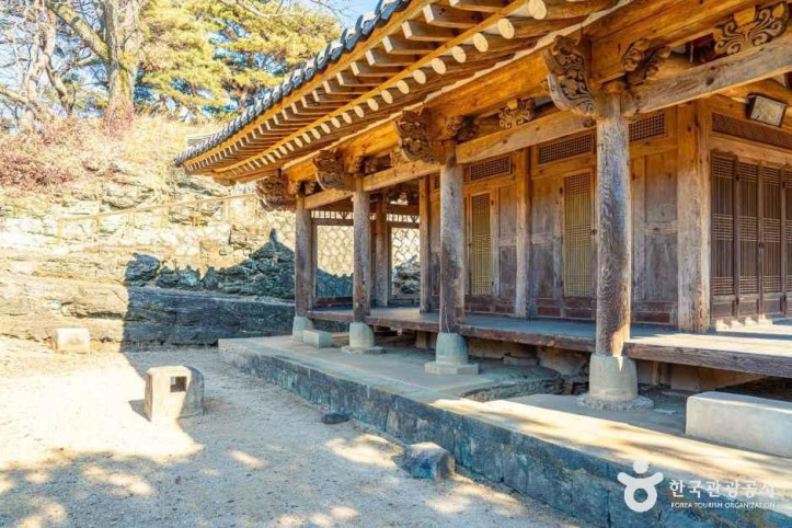 함안 채미정 여행 추천 - 메고지고