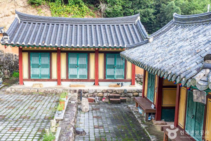 금산서원 여행 추천 - 메고지고