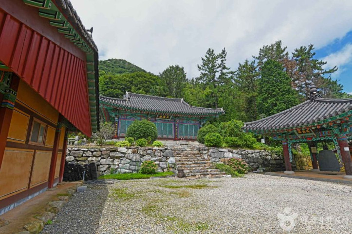 흥덕사 여행 추천 - 메고지고