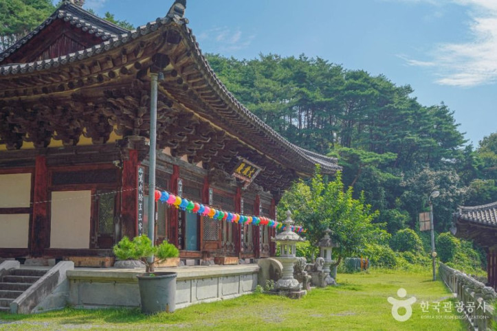 운암사(광양) 여행 추천 - 메고지고