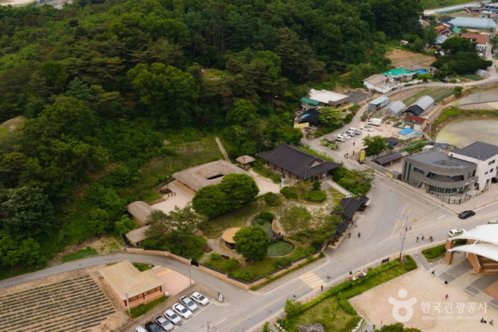 김유정문학촌 여행 추천 - 메고지고