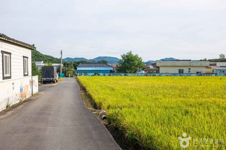 옥산 세심마을 여행 추천 - 메고지고