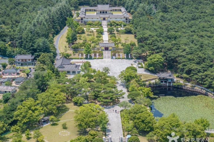 통일전(경주) 여행 추천 - 메고지고