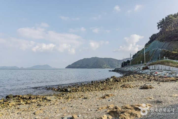 흰작살해변 여행 추천 - 메고지고