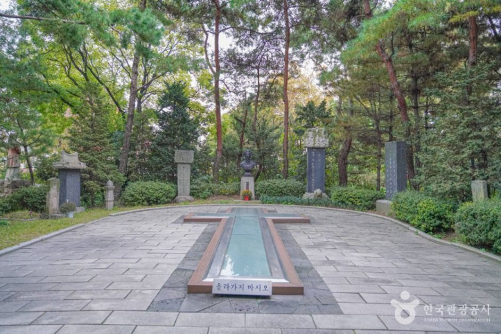 절두산 순교성지 여행 추천 - 메고지고