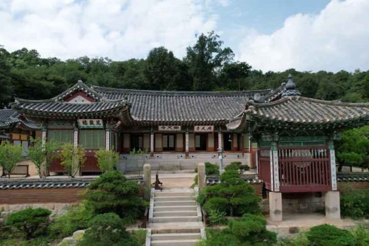 흥천사 여행 추천 - 메고지고