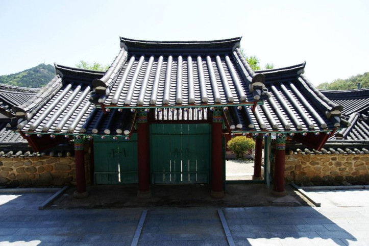 고흥향교 여행 추천 - 메고지고