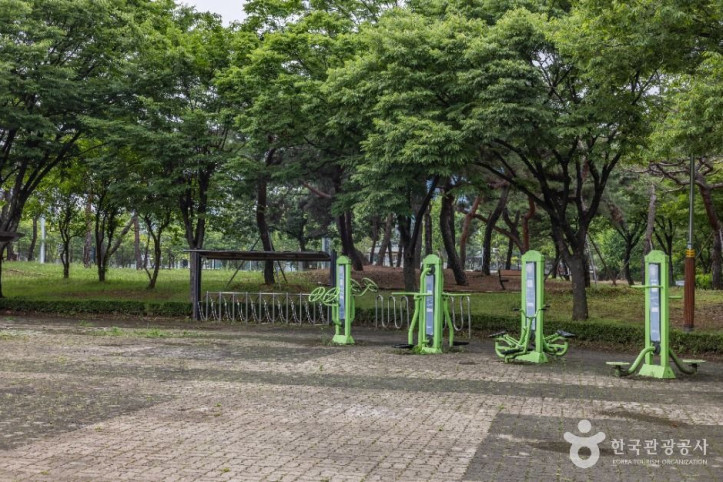 남동공단근린공원 여행 추천 - 메고지고