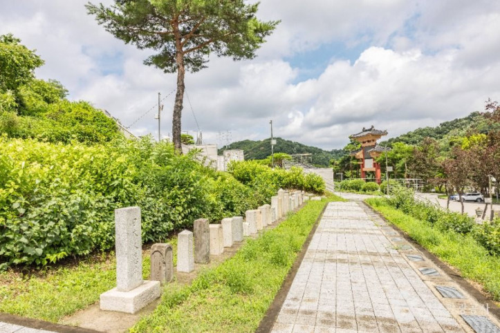 인천가족공원 외국인묘지 여행 추천 - 메고지고