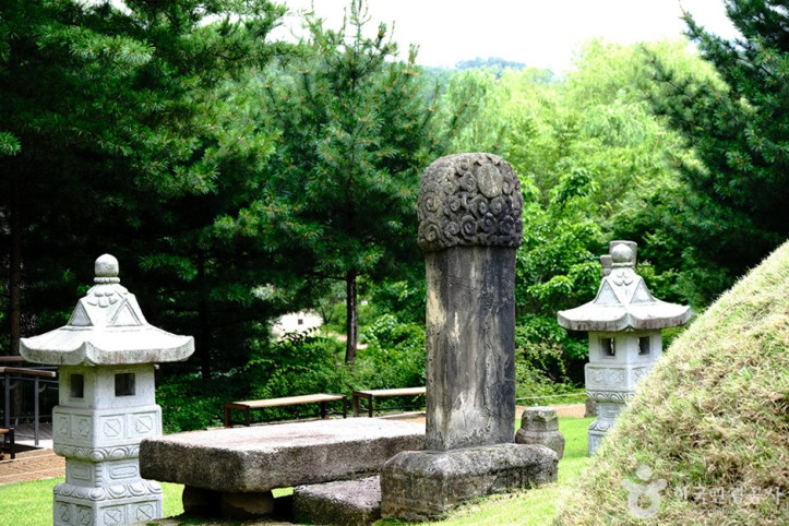 서울 연산군묘 여행 추천 - 메고지고