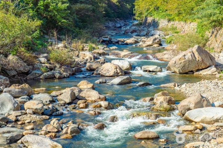 백암동천 여행 추천 - 메고지고