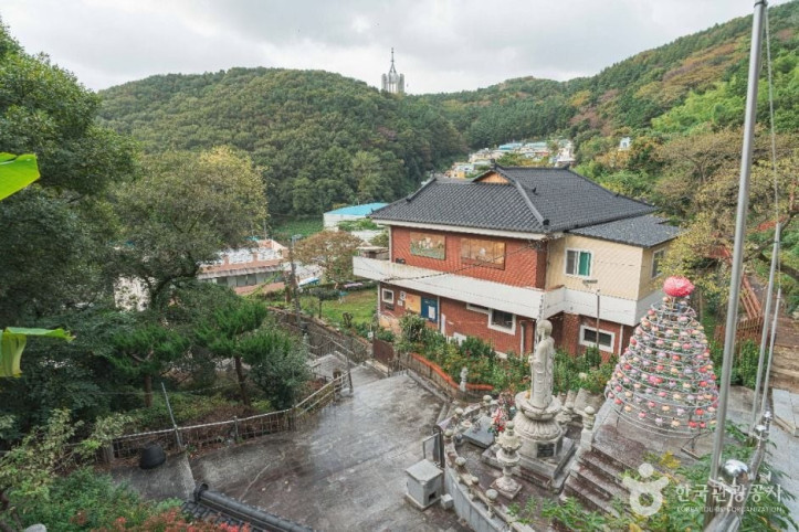 금수사(부산) 여행 추천 - 메고지고