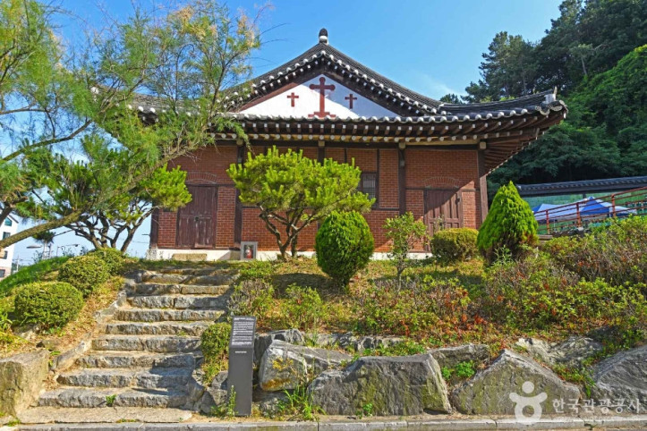 대한성공회 진천성당 여행 추천 - 메고지고