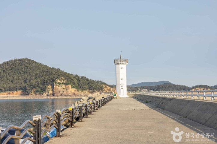 어은돌해수욕장 여행 추천 - 메고지고