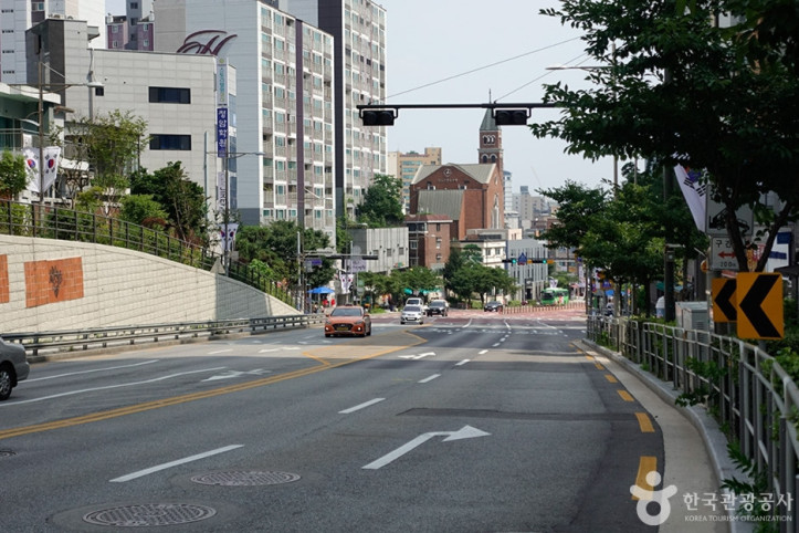 돈암동아리랑고개 여행 추천 - 메고지고