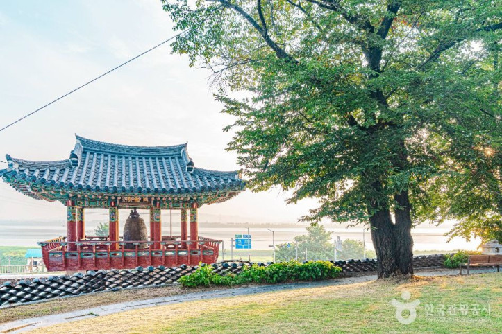 용화사(김포) 여행 추천 - 메고지고