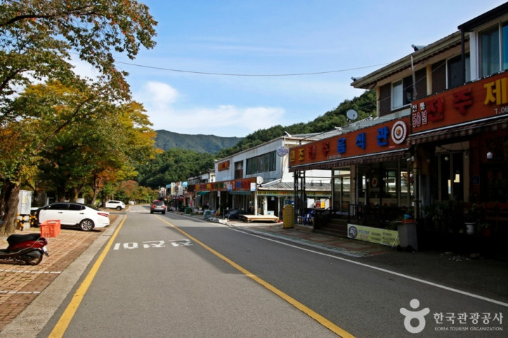 무주 구천동 관광특구 여행 추천 - 메고지고