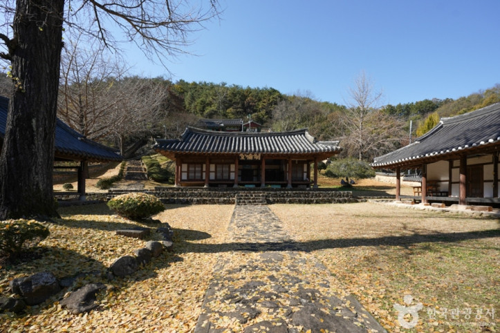 함안향교 여행 추천 - 메고지고