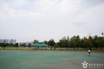 지산샛강생태공원 여행 추천 - 메고지고