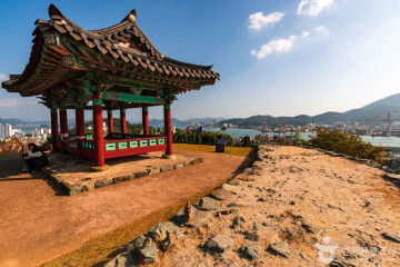 충렬사(통영) 여행 추천 - 메고지고