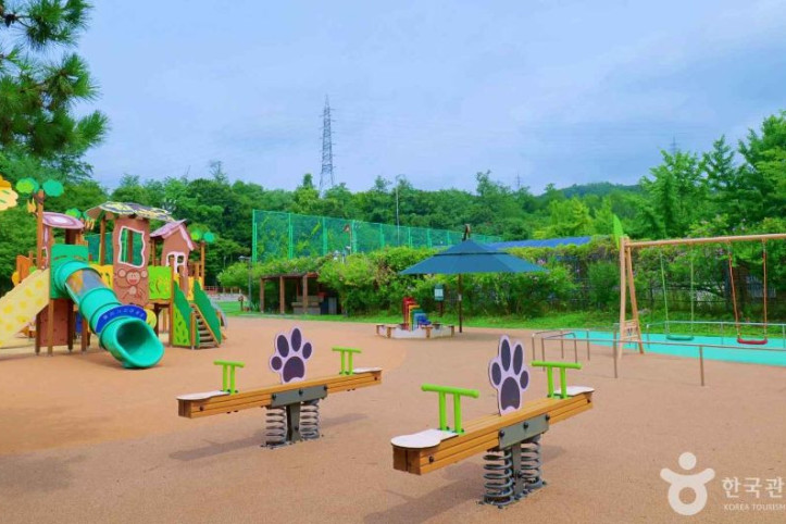증산체육공원 여행 추천 - 메고지고