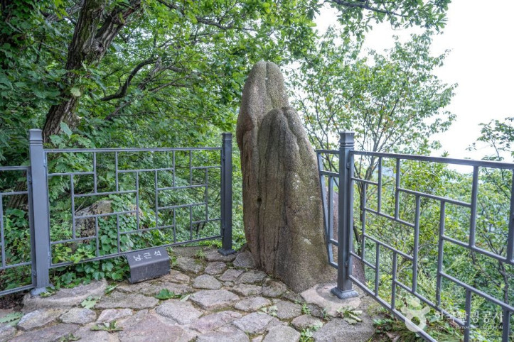 삼막사 남녀근석 여행 추천 - 메고지고
