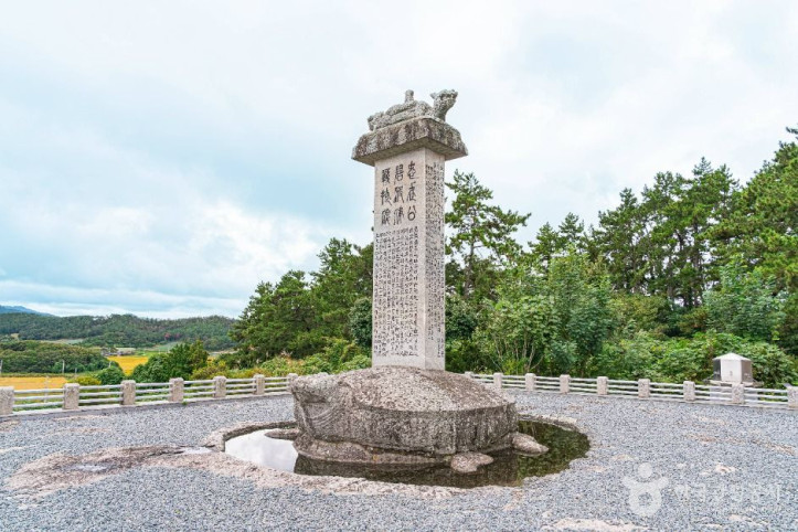 이충무공 벽파진 전첩비 여행 추천 - 메고지고