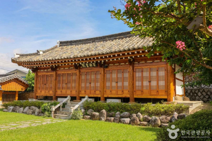 백원서원 여행 추천 - 메고지고